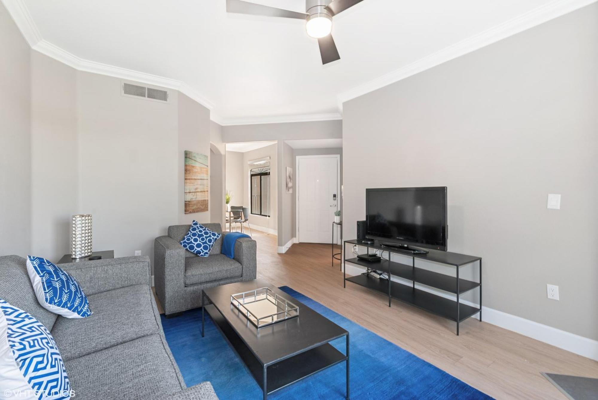 Apartment Kierland Commons Quarter Pool Gym Tennis Pickleball Golf *